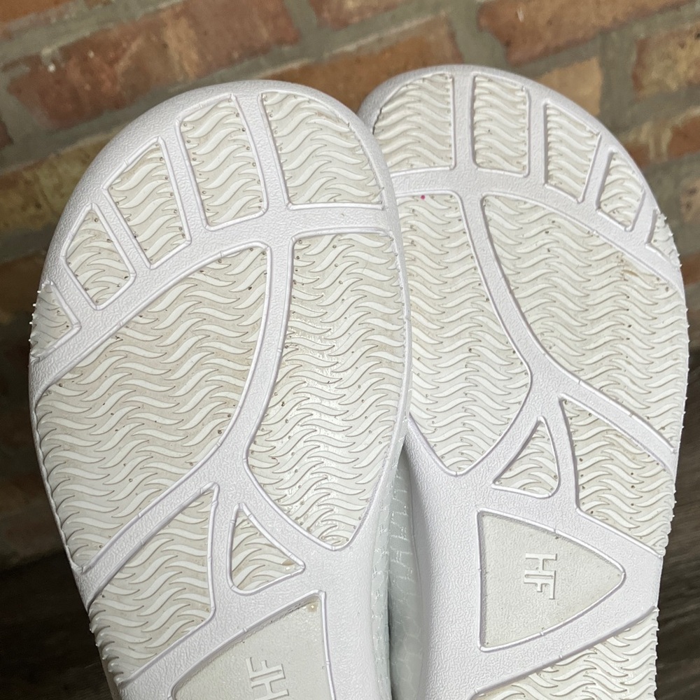 Women’s Athletic Walking Sneakers - White - Picture 8 of 16